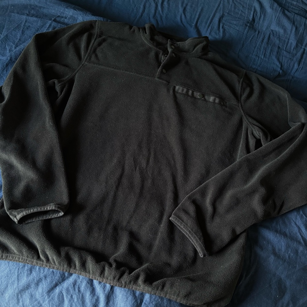 quarter zip fleece jacket, M